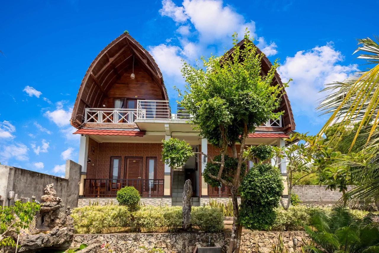 Готель Sunny Point Penida Ped Екстер'єр фото